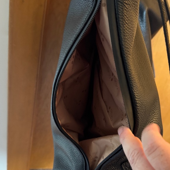 Caraa Black Leather Tote Bag - Picture 11 of 11